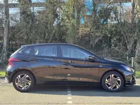 Hyundai i20 (2023) thumbnail 4