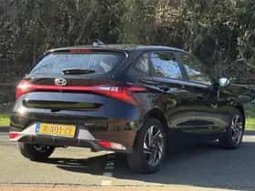 Hyundai i20 (2023) thumbnail 5