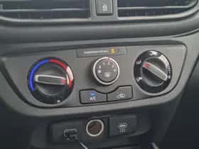 Hyundai i10 (2024) thumbnail 22