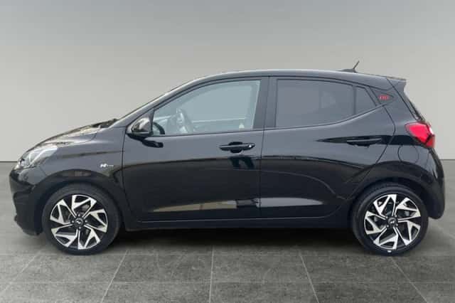 Hyundai i10 (2023) thumbnail 2