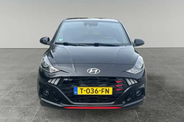 Hyundai i10 (2023) thumbnail 3