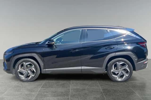Hyundai Tucson (2023) thumbnail 2