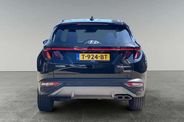 Hyundai Tucson (2023) thumbnail 4