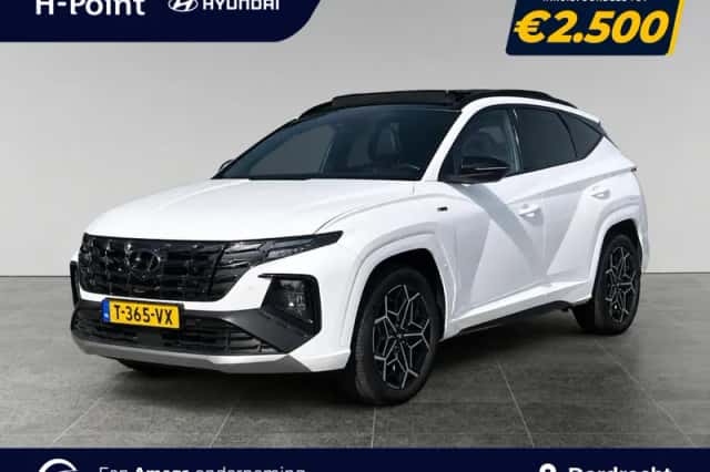 Hyundai Tucson (2023) thumbnail 1