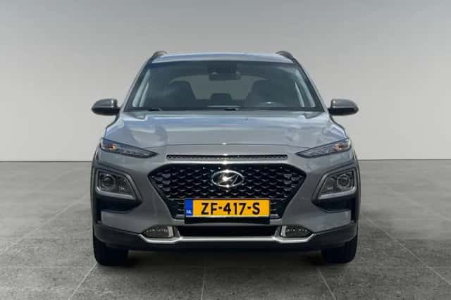 Hyundai Kona (2019) thumbnail 3