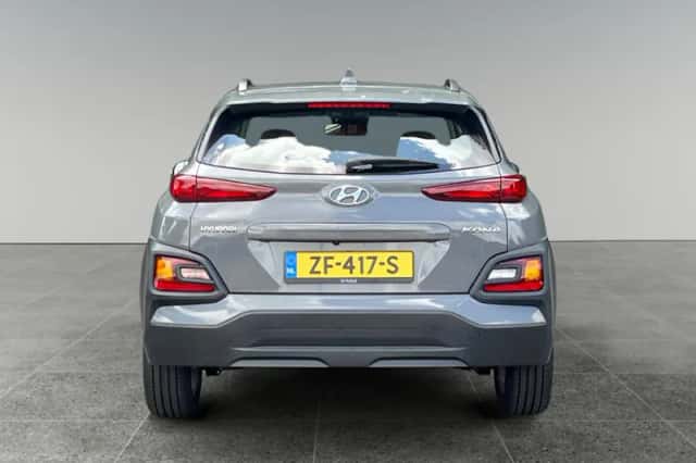 Hyundai Kona (2019) thumbnail 4
