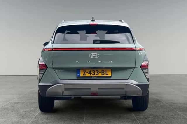 Hyundai Kona (2024) thumbnail 4