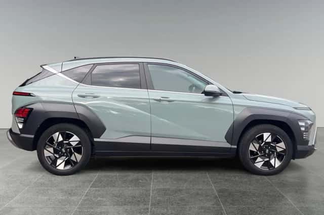Hyundai Kona (2024) thumbnail 5