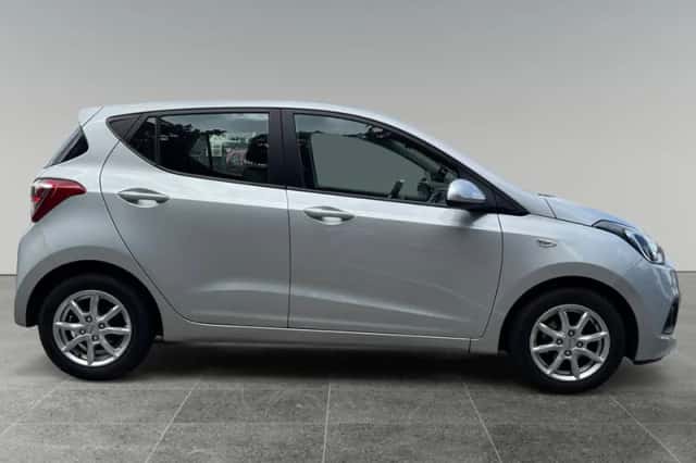 Hyundai i10 (2016) thumbnail 5