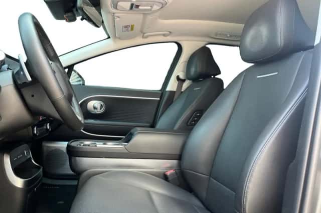 Hyundai Ioniq 9 (2025) thumbnail 6