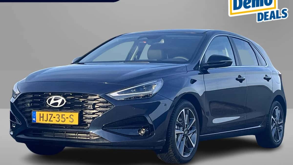 Hyundai i30 (2025) — foto 1