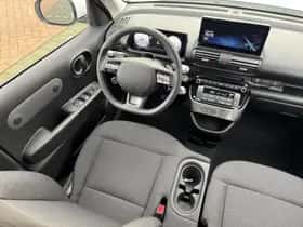 Hyundai INSTER (2025) thumbnail 17