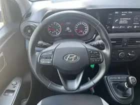 Hyundai i10 (2022) thumbnail 11
