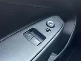 Hyundai i10 (2022) thumbnail 19