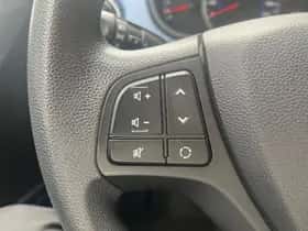 Hyundai i10 (2015) thumbnail 13