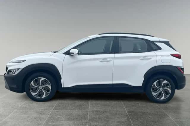 Hyundai Kona (2023) thumbnail 2