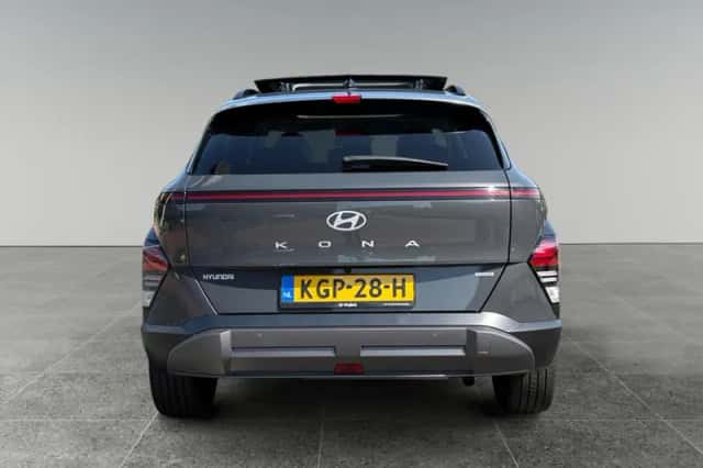Hyundai Kona (2025) thumbnail 4
