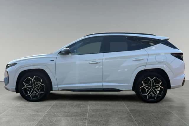 Hyundai Tucson (2023) thumbnail 2