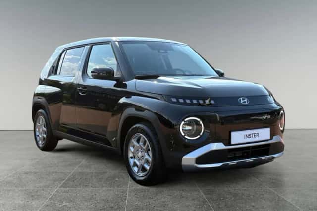 Hyundai INSTER (2025) thumbnail 2