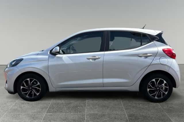 Hyundai i10 (2021) thumbnail 2
