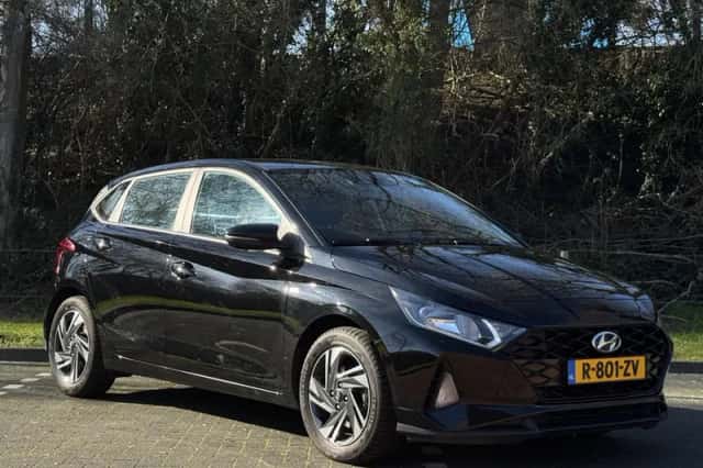 Hyundai i20 (2023) thumbnail 3