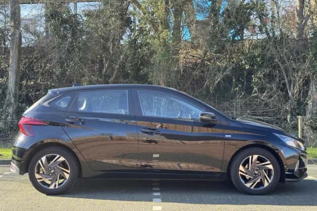 Hyundai i20 (2023) thumbnail 4