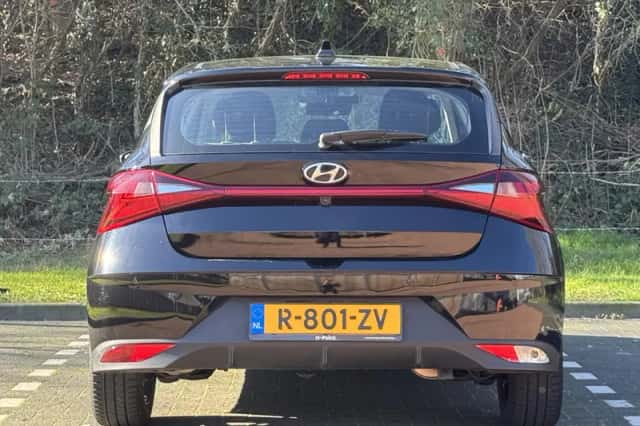 Hyundai i20 (2023) thumbnail 6