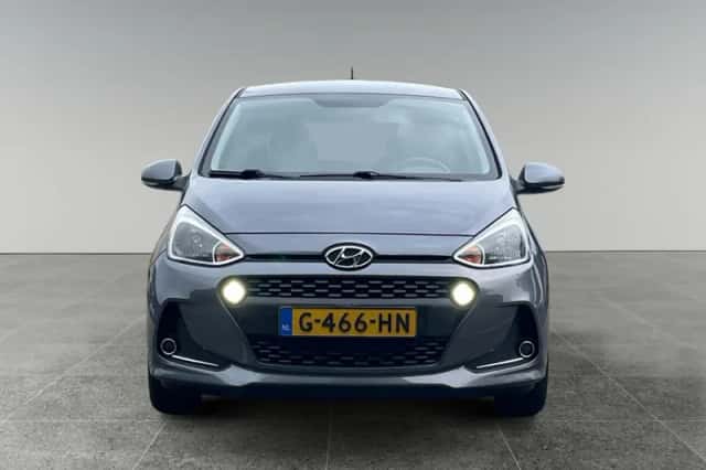 Hyundai i10 (2019) thumbnail 3