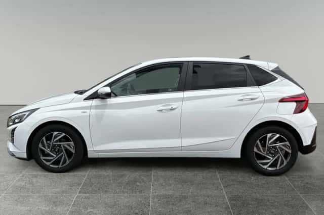 Hyundai i20 (2024) thumbnail 2