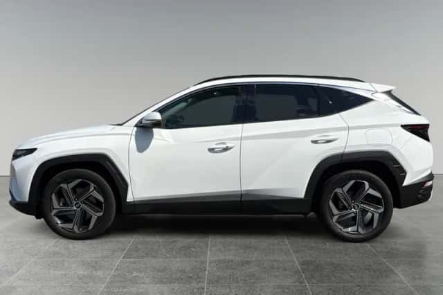 Hyundai Tucson (2021) thumbnail 2