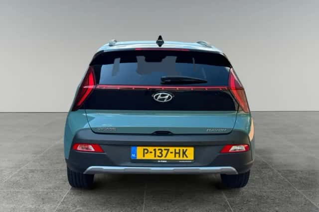 Hyundai Bayon (2022) thumbnail 3