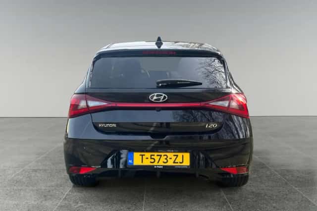 Hyundai i20 (2023) thumbnail 4
