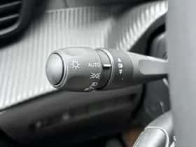 Peugeot 208 (2023) thumbnail 19