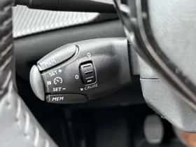 Peugeot 208 (2023) thumbnail 21