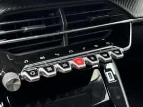Peugeot 208 (2023) thumbnail 33