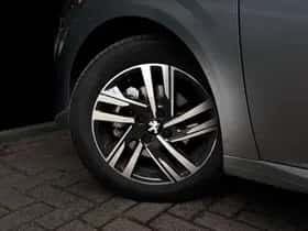 Peugeot 208 (2023) thumbnail 47