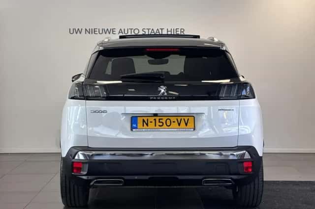 Peugeot 3008 (2022) thumbnail 5