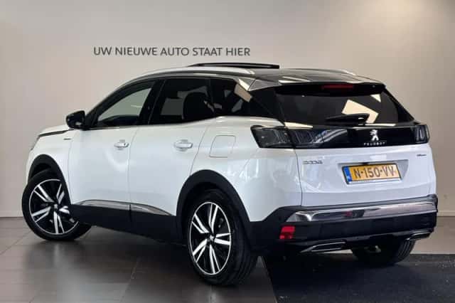 Peugeot 3008 (2022) thumbnail 6
