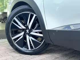 Peugeot 3008 (2022) thumbnail 74