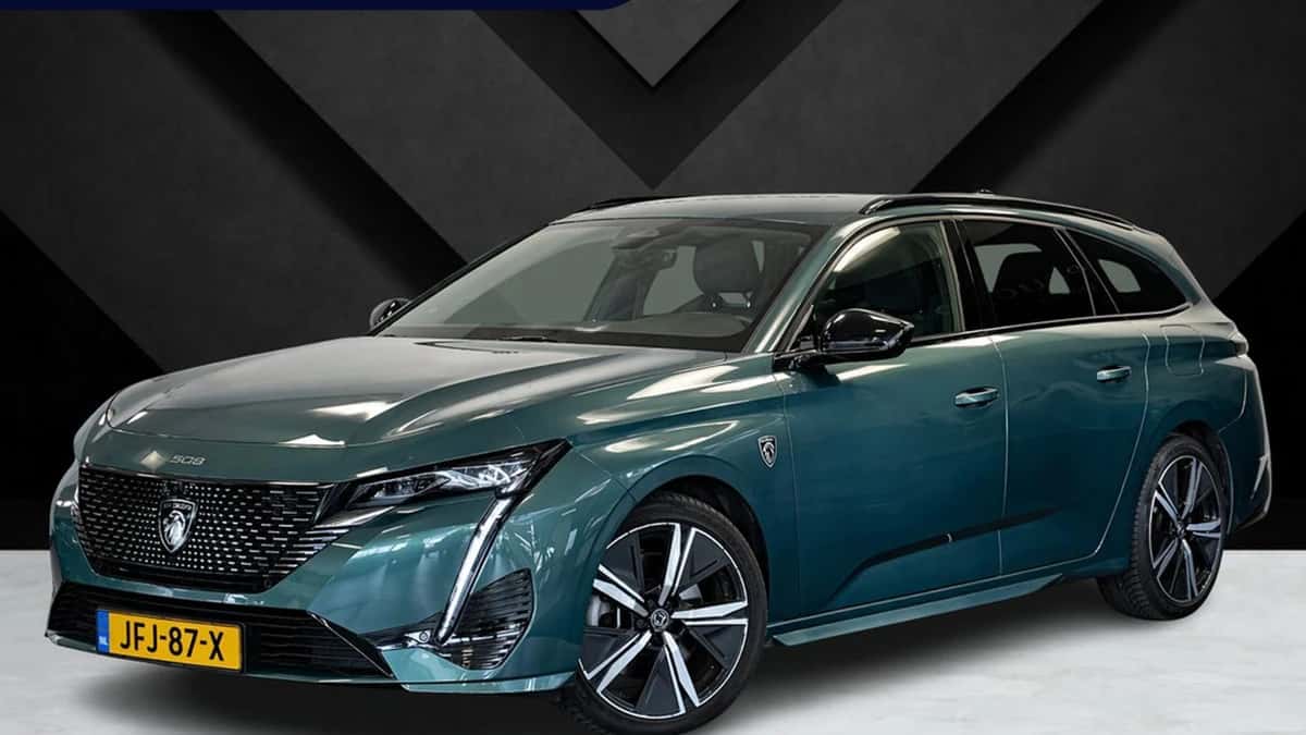 Peugeot 308 (2024) — foto 1