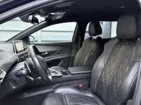 Peugeot 5008 (2019) thumbnail 12