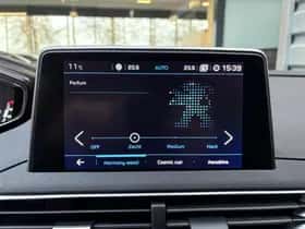 Peugeot 5008 (2019) thumbnail 55