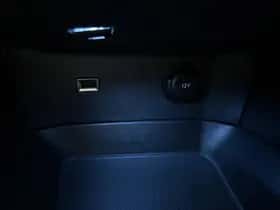 Peugeot 3008 (2021) thumbnail 33