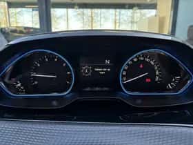 Peugeot 2008 (2014) thumbnail 36