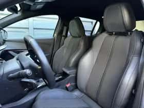 Peugeot 208 (2024) thumbnail 11