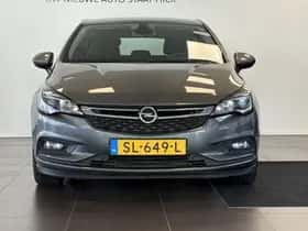 Opel Astra (2018) thumbnail 3