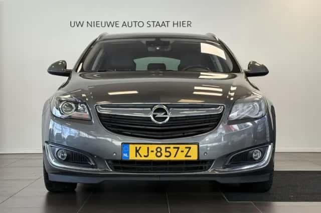 Opel Insignia (2016) thumbnail 2