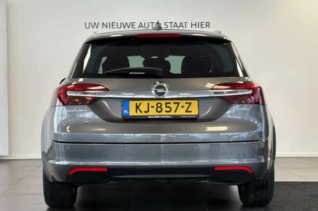 Opel Insignia (2016) thumbnail 4