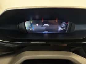 Peugeot 408 (2024) thumbnail 24