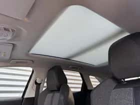 Peugeot 3008 (2019) thumbnail 21